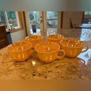 Fire King Peach Lustre Set of (5) 8 oz tea/coffee cups. No saucers.